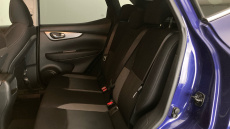 Nissan Qashqai 1.3 DiG-T N-Connecta 5dr Petrol Hatchback